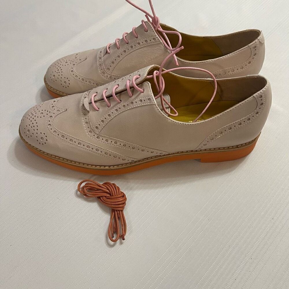 T&F Slack Shoemakers Pale Pink Oxford Shoes Size 38 1/2 - Picture 3 of 9